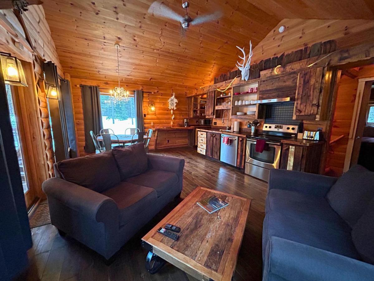 Husky - Chalets De Moh - Jacuzzi La Malbaie Eksteriør bilde