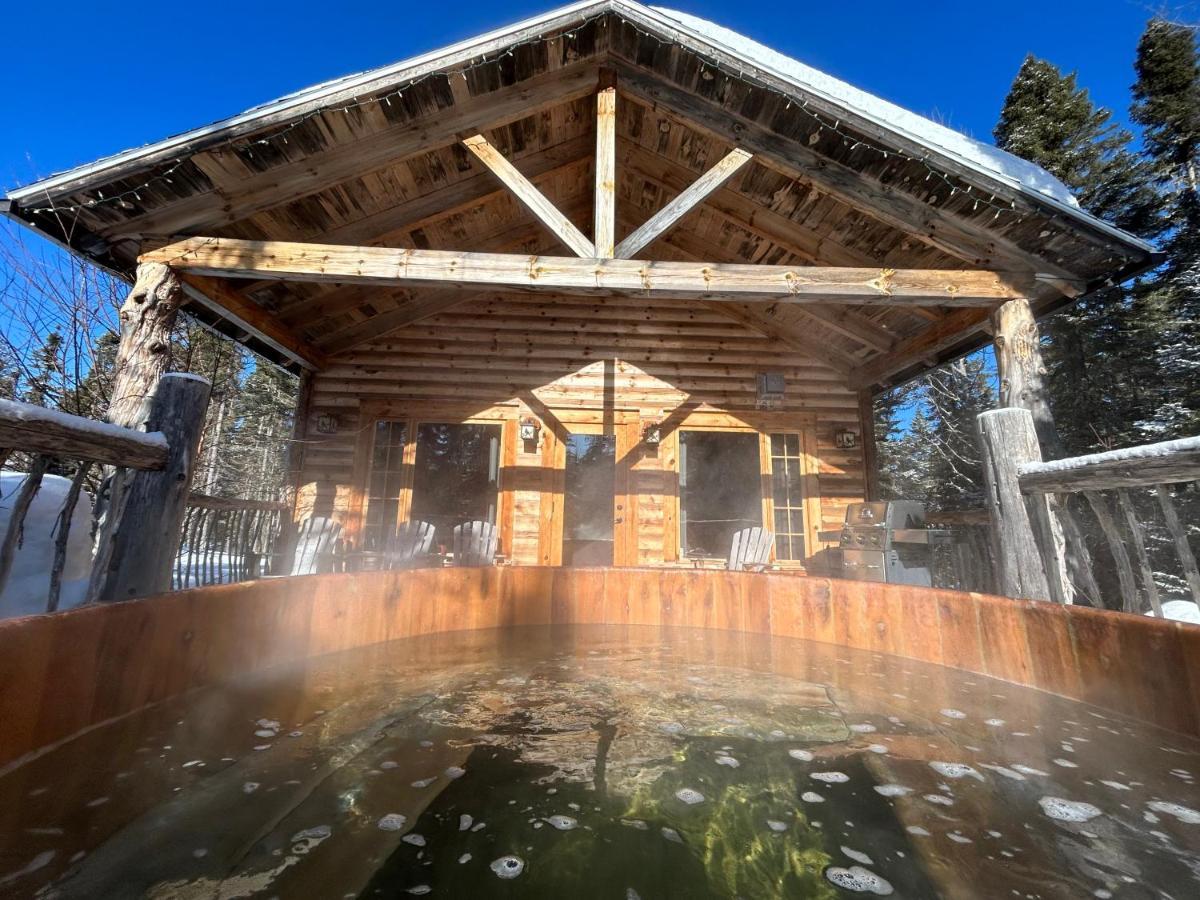 Husky - Chalets De Moh - Jacuzzi La Malbaie Eksteriør bilde