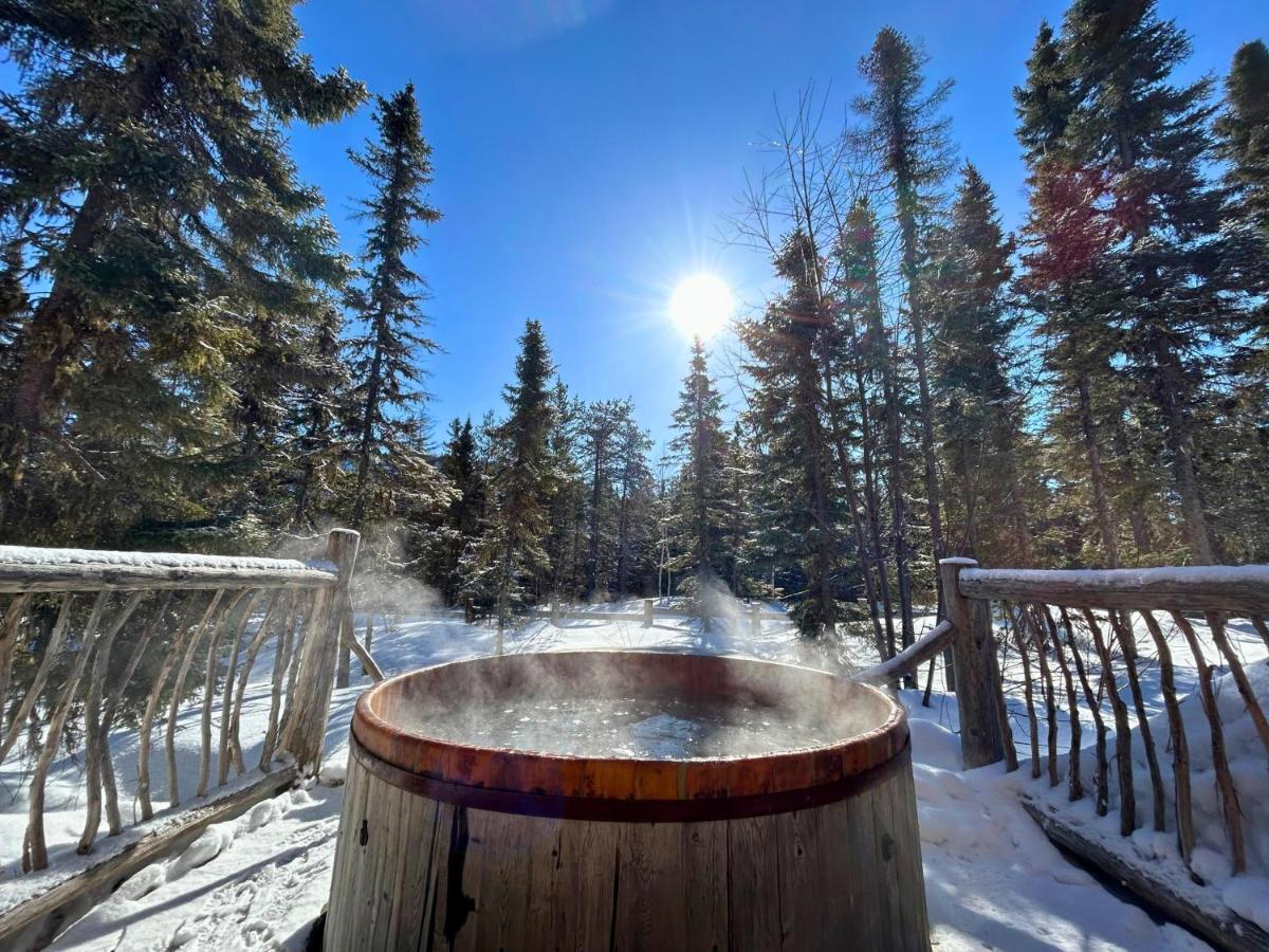 Husky - Chalets De Moh - Jacuzzi La Malbaie Eksteriør bilde